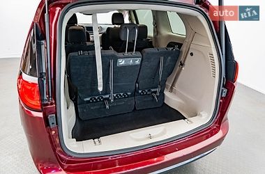 Минивэн Chrysler Pacifica 2018 в Киеве