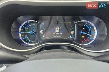 Мінівен Chrysler Pacifica 2022 в Львові