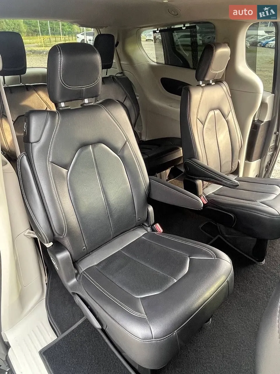 2022 Chrysler Pacifica - мініатюра 15