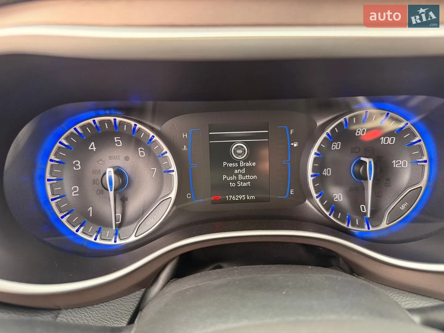 2017 Chrysler Pacifica - мініатюра 51