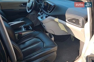 Универсал Chrysler Pacifica 2019 в Виннице фото 10 Универсал Chrysler Pacifica 2019 в Виннице