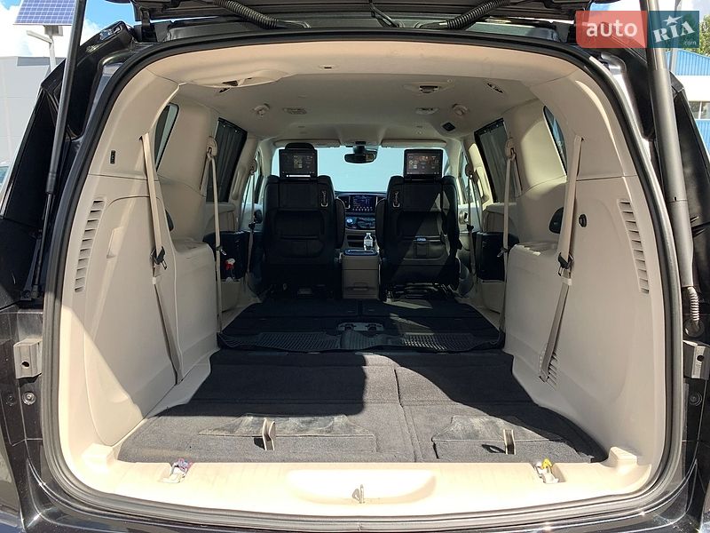 Мінівен Chrysler Pacifica 2018 в Києві