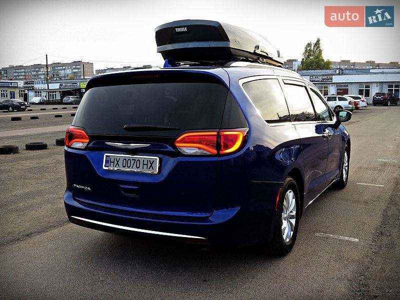 Минивэн Chrysler Pacifica 2018 в Черкассах фото 4 Минивэн Chrysler Pacifica 2018 в Черкассах