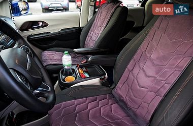 Минивэн Chrysler Pacifica 2018 в Черкассах фото 11 Минивэн Chrysler Pacifica 2018 в Черкассах