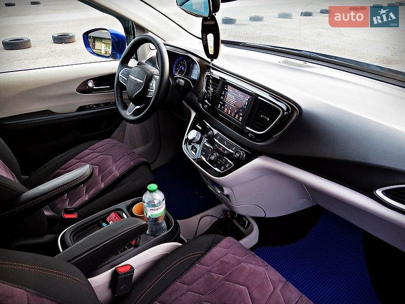Минивэн Chrysler Pacifica 2018 в Черкассах фото 22 Минивэн Chrysler Pacifica 2018 в Черкассах