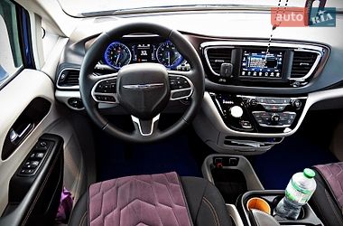 Минивэн Chrysler Pacifica 2018 в Черкассах фото 25 Минивэн Chrysler Pacifica 2018 в Черкассах