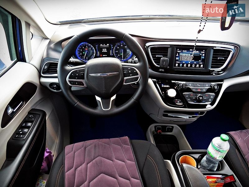 Минивэн Chrysler Pacifica 2018 в Черкассах фото 25 Минивэн Chrysler Pacifica 2018 в Черкассах