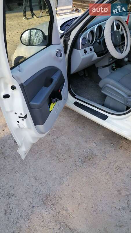 Хэтчбек Chrysler PT Cruiser 2006 в Надворной