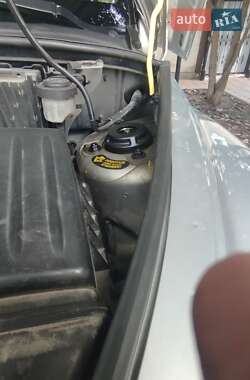 Хэтчбек Chrysler PT Cruiser 2002 в 