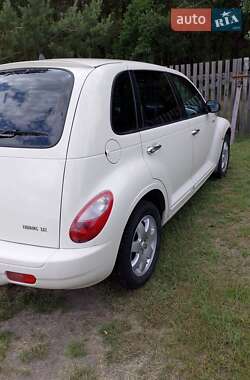 Хэтчбек Chrysler PT Cruiser 2006 в 