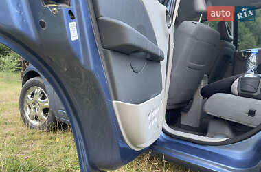 Хэтчбек Chrysler PT Cruiser 2005 в 