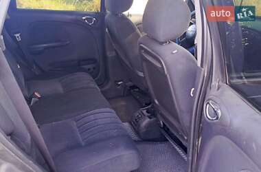 Хэтчбек Chrysler PT Cruiser 2004 в 