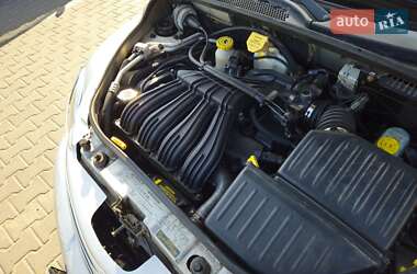 Ліфтбек Chrysler PT Cruiser 2000 в 