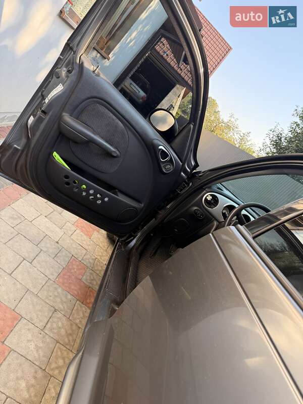 Хетчбек Chrysler PT Cruiser 2004 в Локачах