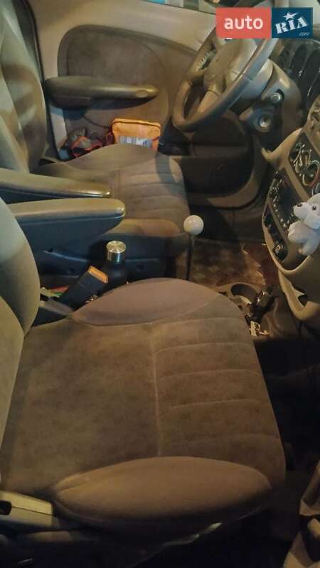 Хетчбек Chrysler PT Cruiser 2001 в Запоріжжі фото 7 Хетчбек Chrysler PT Cruiser 2001 в Запоріжжі