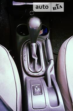 Седан Chrysler Sebring 2004 в Запоріжжі