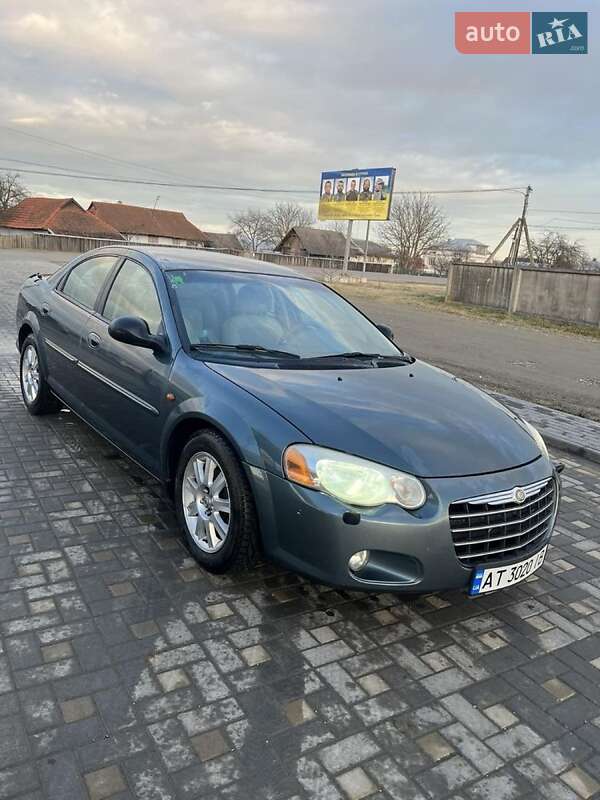 Седан Chrysler Sebring 2006 в Коломые