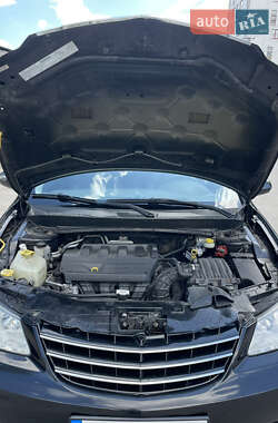 Кабріолет Chrysler Sebring 2009 в Львові