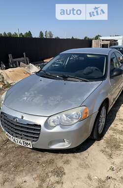 Седан Chrysler Sebring 2004 в Иршанске