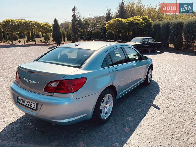 Седан Chrysler Sebring 2009 в Житомире