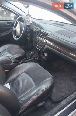 Седан Chrysler Sebring 2003 в 