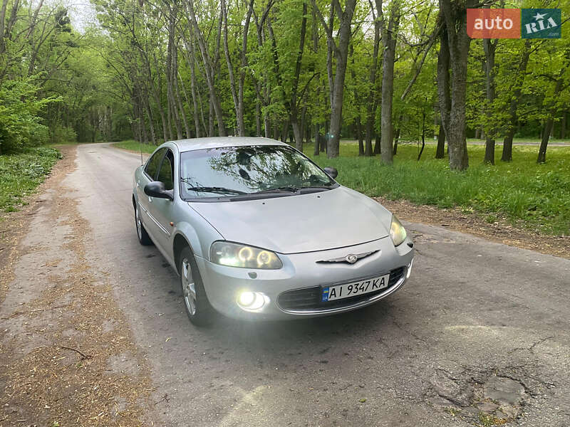 Седан Chrysler Sebring 2001 в Яготине