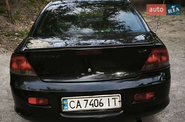 Седан Chrysler Sebring 2004 в 