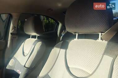 Седан Chrysler Sebring 2005 в 