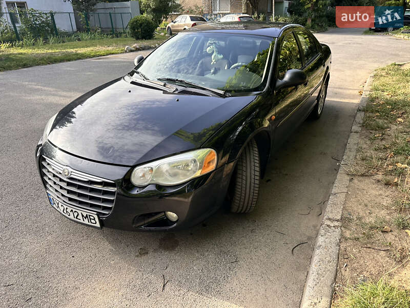 Седан Chrysler Sebring 2004 в 