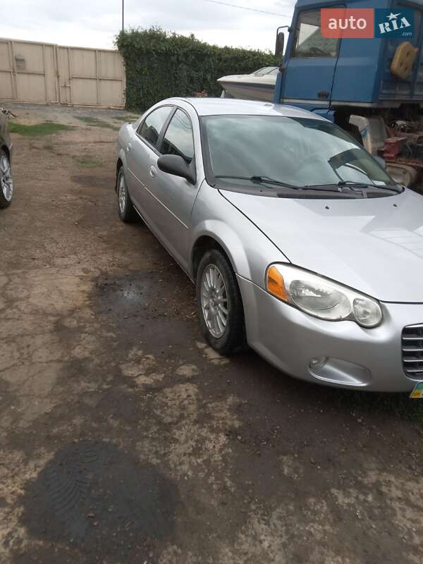 Седан Chrysler Sebring 2004 в 