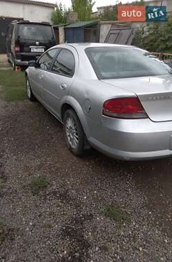 Седан Chrysler Sebring 2004 в 