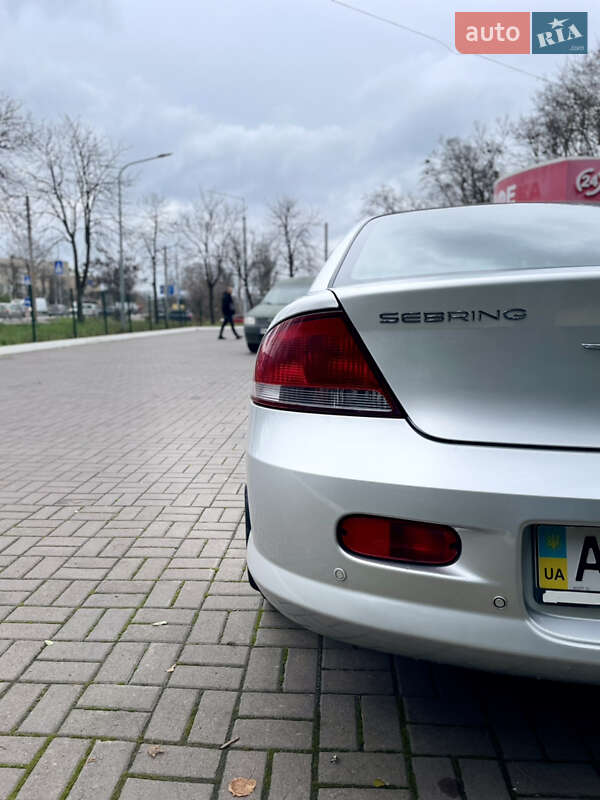 Седан Chrysler Sebring 2006 в Києві фото 15 Седан Chrysler Sebring 2006 в Києві