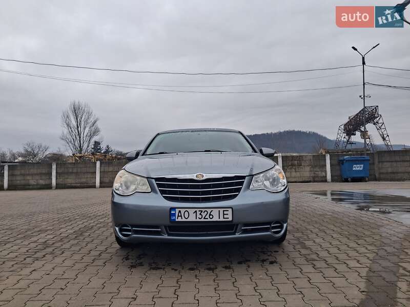 Седан Chrysler Sebring 2006 в Мукачево