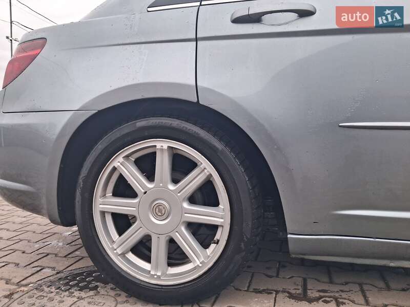 Седан Chrysler Sebring 2006 в Мукачево