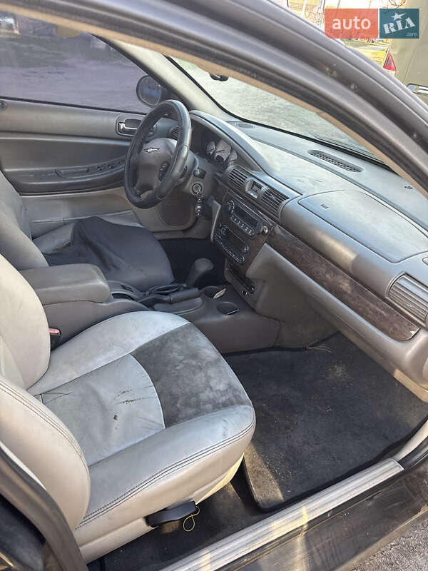 Седан Chrysler Sebring 2006 в Переяславе