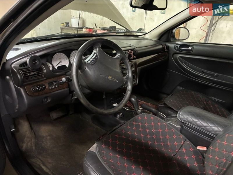 Седан Chrysler Sebring 2006 в Києві