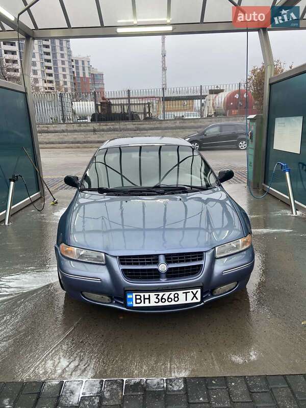 Седан Chrysler Stratus 1995 в Одессе