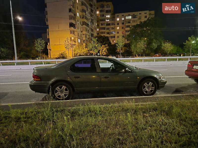 Седан Chrysler Stratus 1997 в Киеве фото 18 Седан Chrysler Stratus 1997 в Киеве
