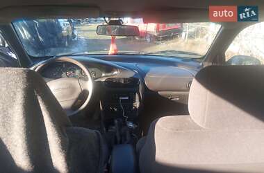 Седан Chrysler Stratus 1999 в 