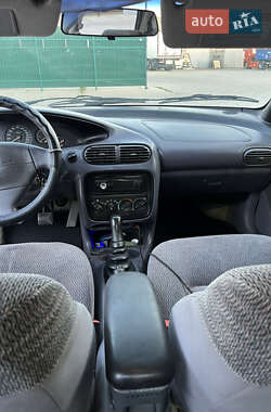 Седан Chrysler Stratus 1996 в 