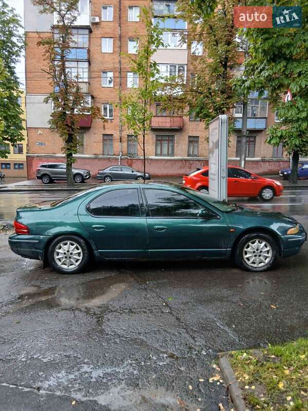 Седан Chrysler Stratus 1996 в Хмельницком