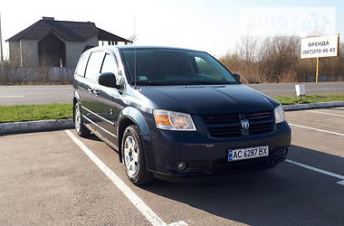 Минивэн Chrysler Town & Country 2007 в Луцке