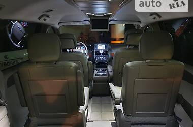 Минивэн Chrysler Town & Country 2015 в Киеве