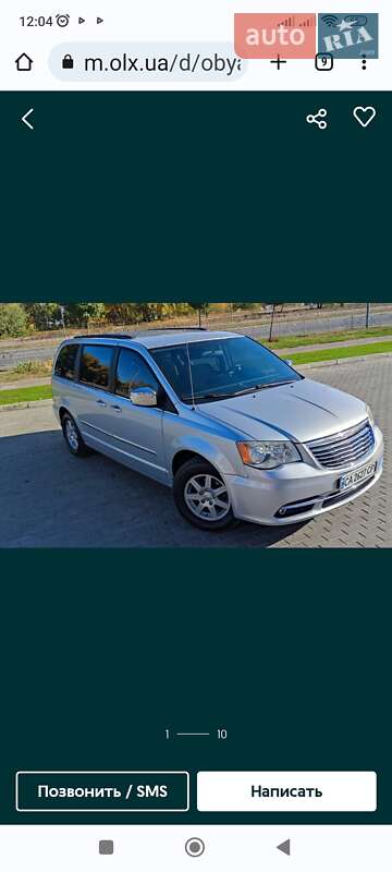 Chrysler Town & Country 2011