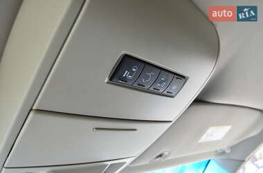 Минивэн Chrysler Town & Country 2012 в Киеве