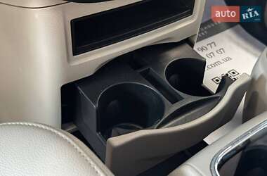 Мікровен Chrysler Town & Country 2012 в 