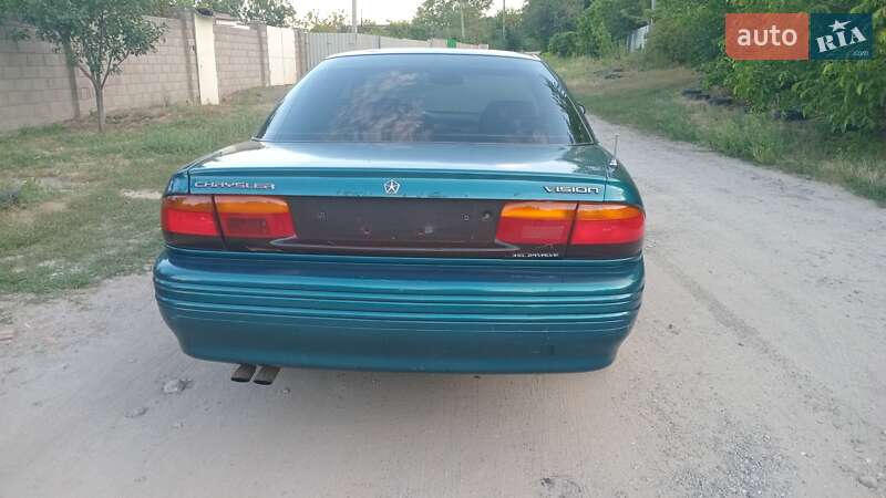 Седан Chrysler Vision 1994 в Днепре