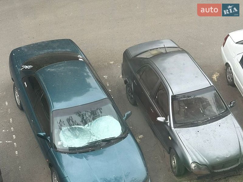 Седан Chrysler Vision 1994 в Дніпрі
