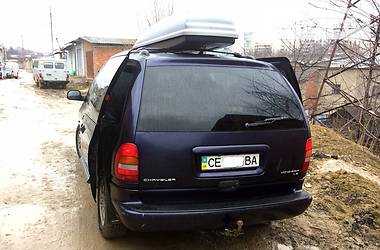 Минивэн Chrysler Voyager 1998 в Черновцах