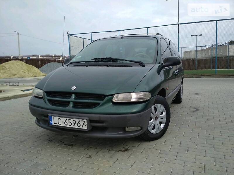 Chrysler Voyager